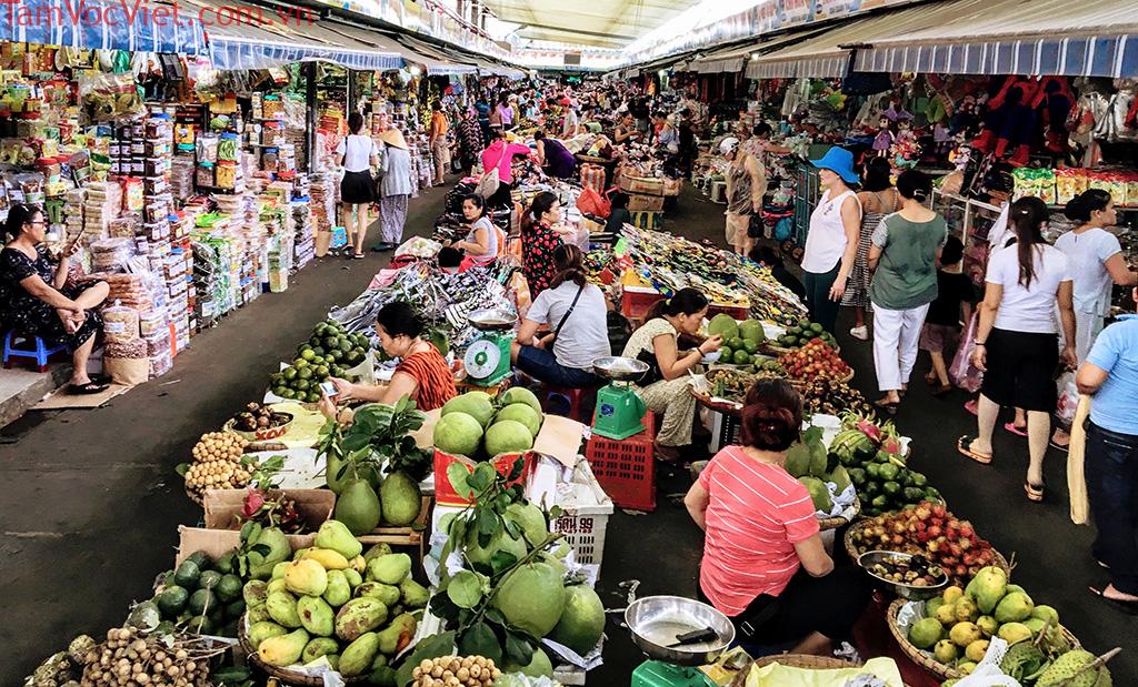 Chợ Cồn Đà Nẵng - Thiên Đường Ẩm Thực Thu Nhỏ Xứ Đà