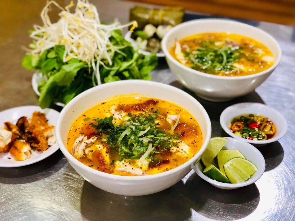 bánh canh cá lóc
