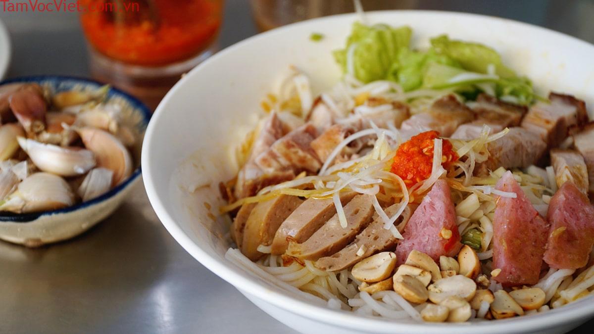 Top 12 quán bún mắm nêm Đà Nẵng ngon, hương vị đậm đà, khó quên – VinWonders