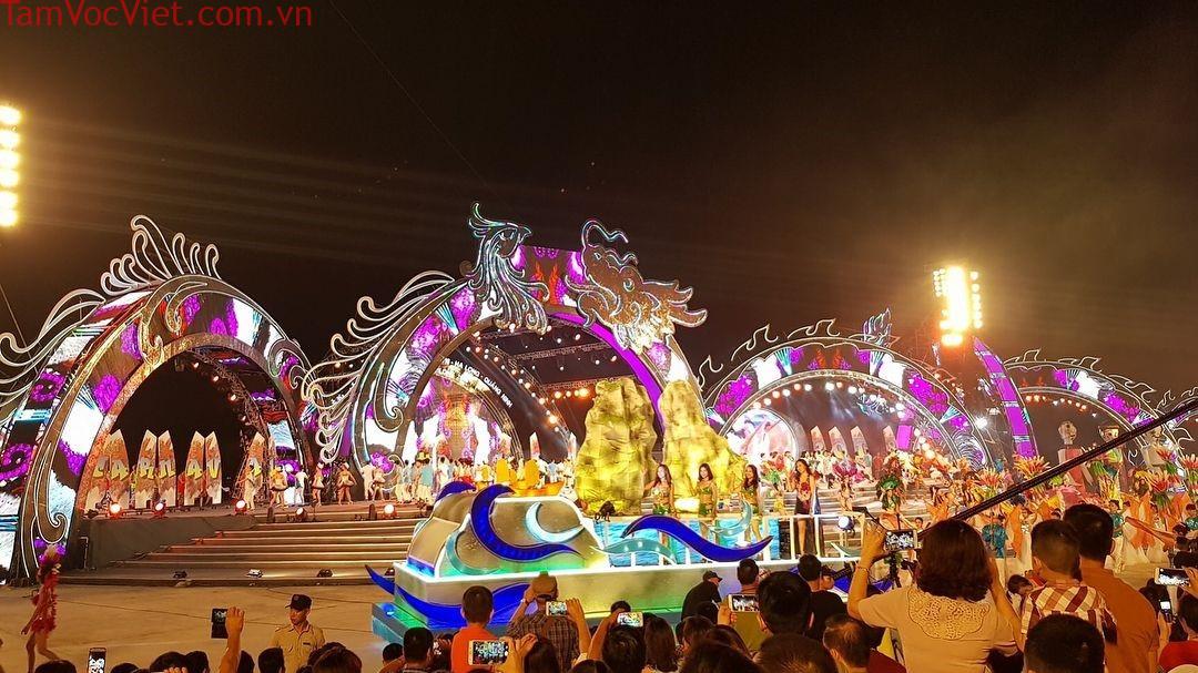 Kinh nghiệm tham gia lễ hội Carnaval Hạ Long (Quảng Ninh) - BestPrice