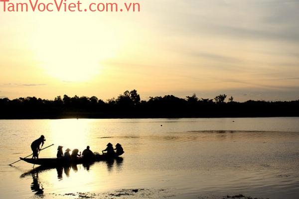 Sông Thạch Hãn Quảng Trị - Điểm đến thú vị - www.dulichvn.org.vn
