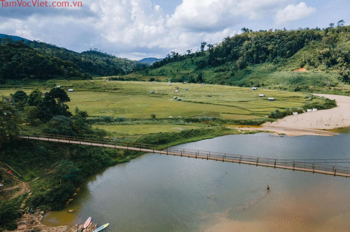 Du lịch Măng Đen: Chiêm ngưỡng ruộng bậc thang Kon Tu Rằng
