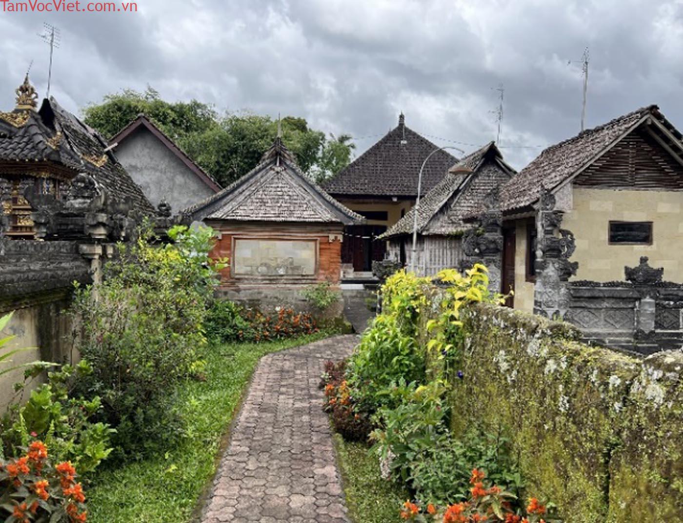 Làng đá cổ Cao Bằng
