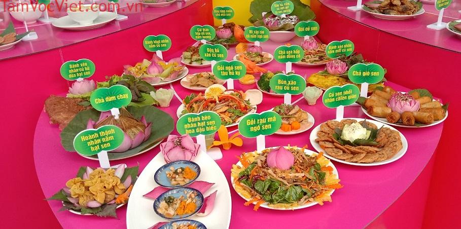 Đồng Tháp nhận kỷ lục thế giới "Nơi chế biến các món ăn từ sen nhiều nhất"