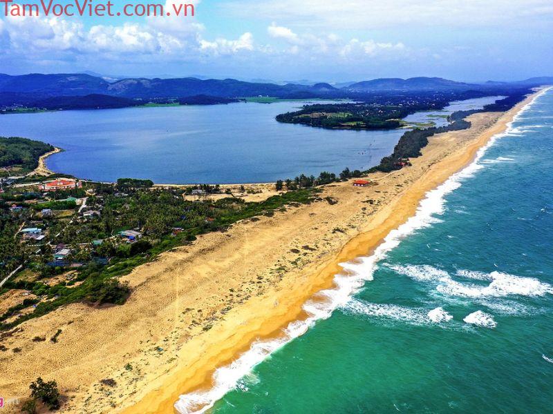 Biển Sa Huỳnh: Nét đẹp độc đáo của du lịch biển Việt Nam