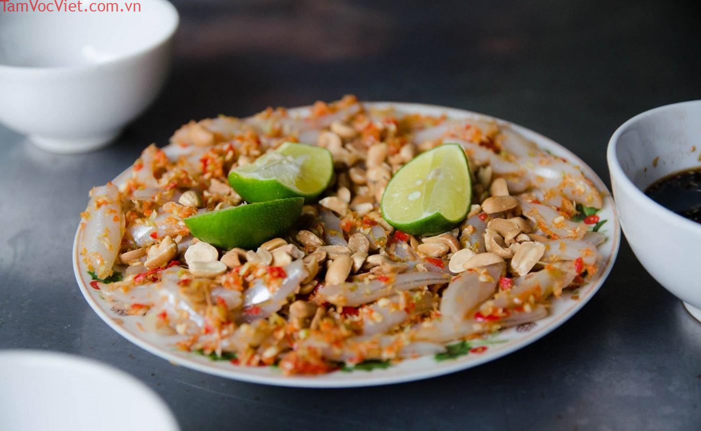 Gỏi cá mai làm cho người thưởng thức như lạc vào thiên đường hương vị