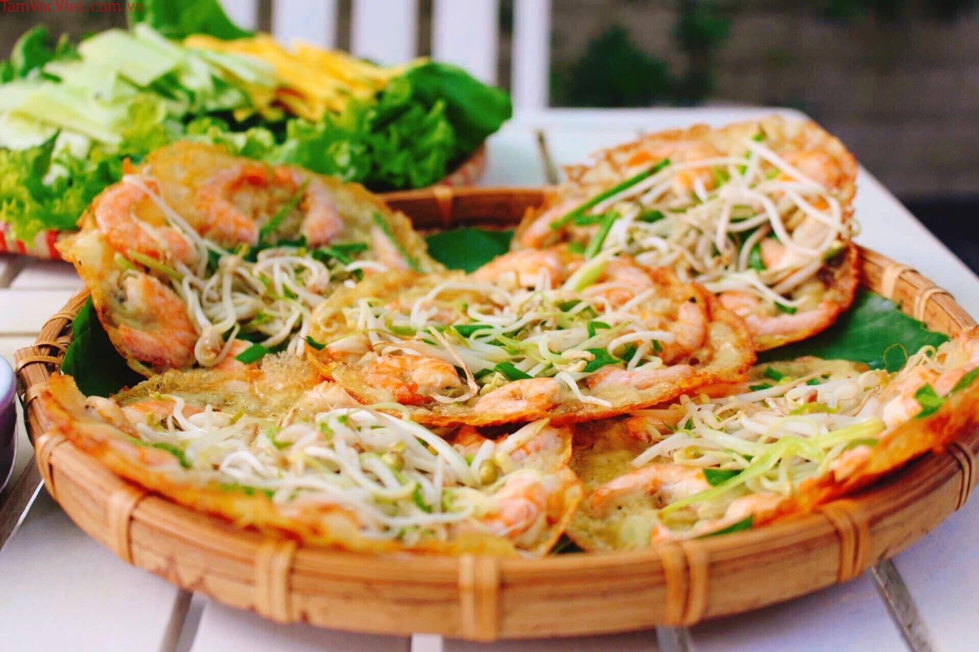 Bánh xèo tôm nhảy Quy Nhơn: 11 quán ngon đáng thử nhất