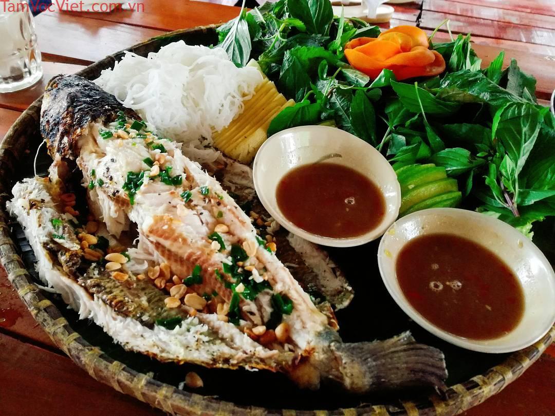 Cá lóc nướng trui Đồng Tháp