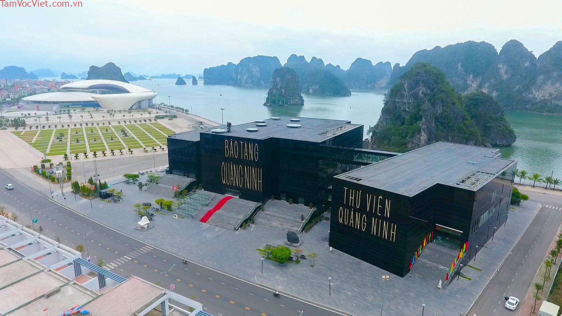 Cụm bảo tàng thư viện nổi tiếng bên Vịnh Hạ Long liên tục vỡ kính, sụt lún nền