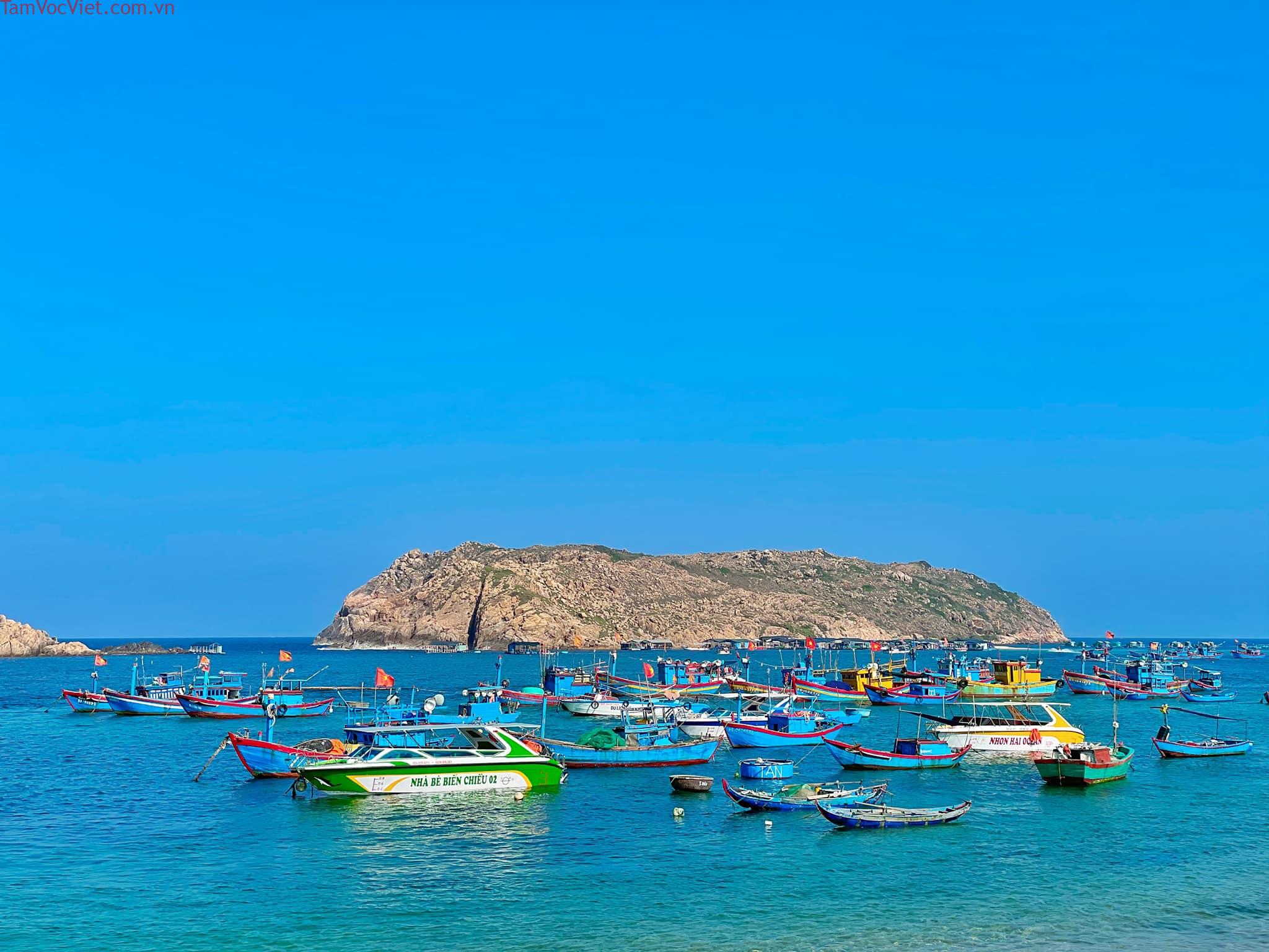 Hòn Khô Quy Nhơn: Cẩm nang khám phá chi tiết, hữu ích