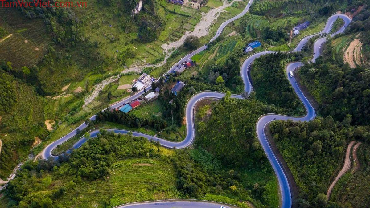 Du lịch Cao Bằng có gì? Đèo Mã Phục