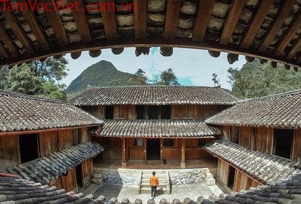 Dinh thự vua Mèo Nhà Họ Vương có gì mà ly kỳ đến thế?