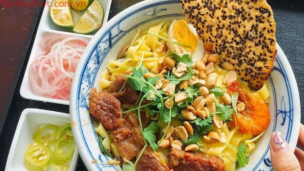 mì Quảng Phan Thiết Mì Quảng Trại Hòm Phan Thiết mang sự hòa quyện hương vị hoàn hảo