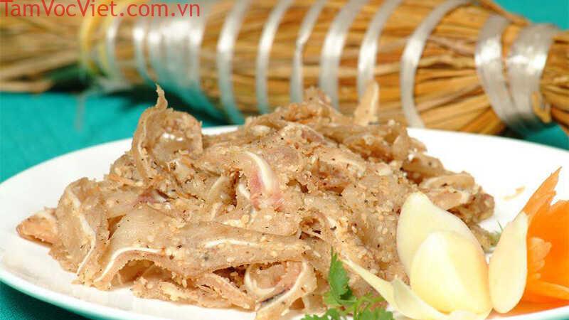 Tré Bình Định là gì? Nguồn gốc, cách thưởng thức và tré có bán ở đâu?