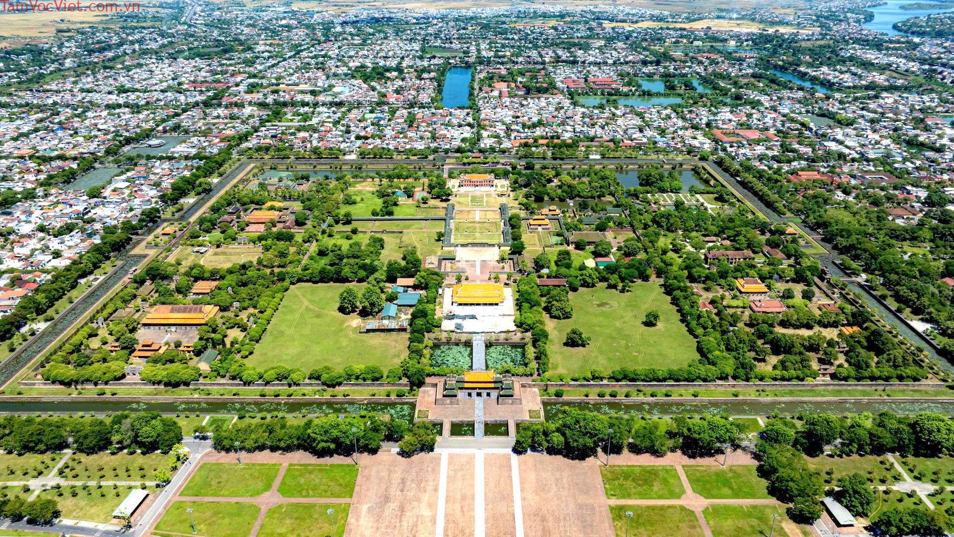 Thành phố Huế: Hiện đại để giữ hồn di sản