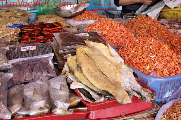 Dùng thuỷ hải sản khô, cẩn trọng với chất bảo quản độc hại