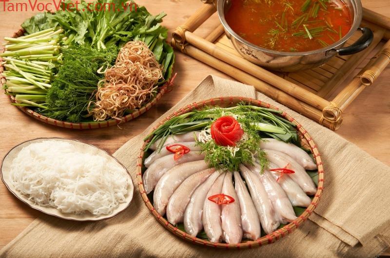 Cách nấu lẩu cá khoai chua cay, hấp dẫn ngay tại nhà