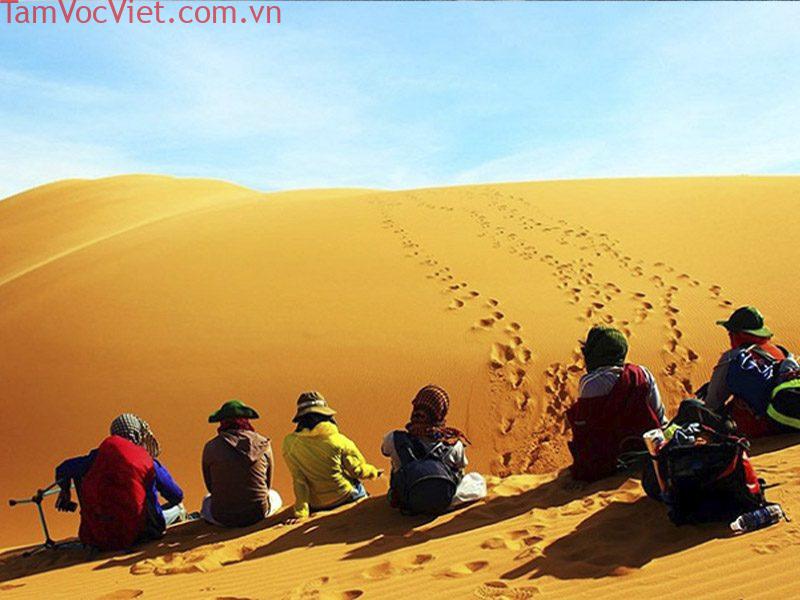 Đồi cát Quang Phú, điểm check-in du lịch cảnh vật như sa mạc Ai Cập