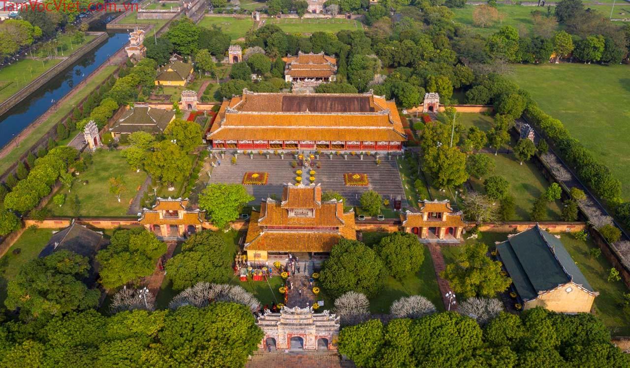 1. Kinh Thành Huế ( Đại Nội )