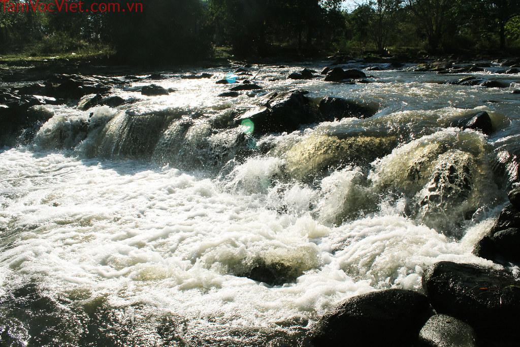 Nậm Rốm - Dòng sông huyền thoại ở Điện Biên