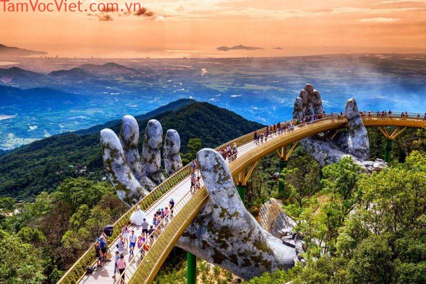 BIỂN ĐÀ NẴNG – BÀ NÀ HILLS – PHỐ CỔ HỘI AN