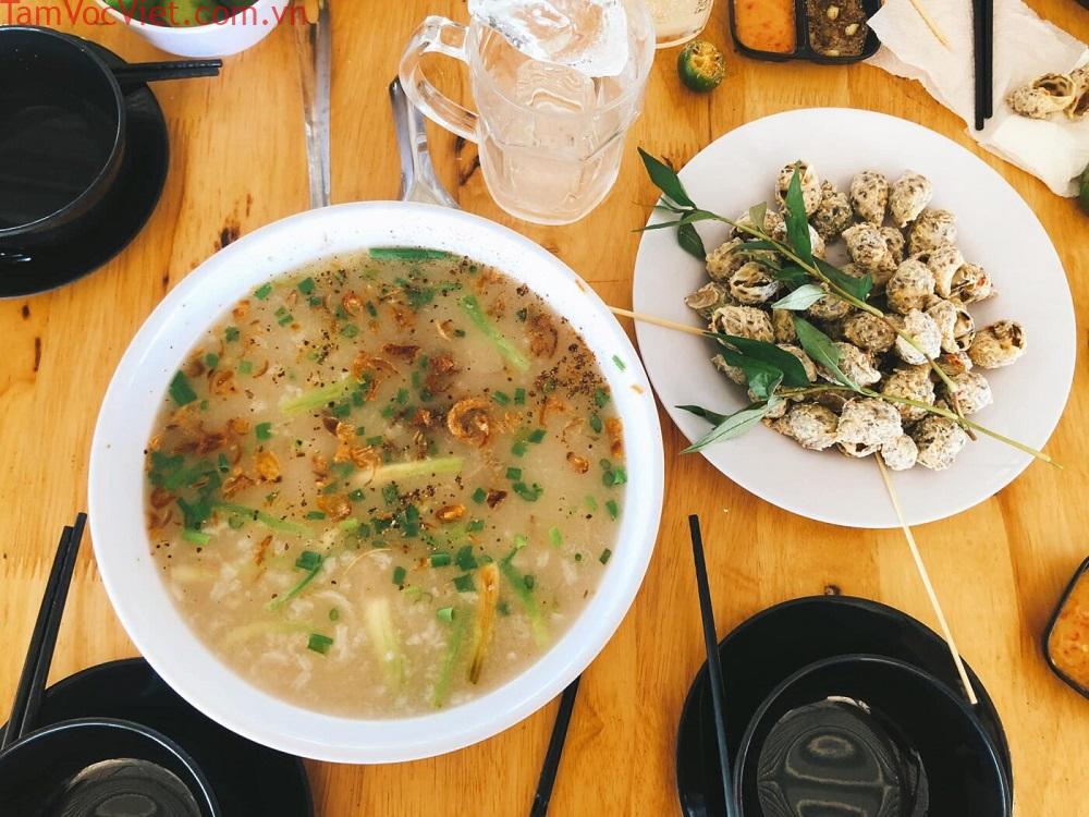 Đặc sản cháo hàu Côn Đảo thơm ngon nức tiếng gần xa