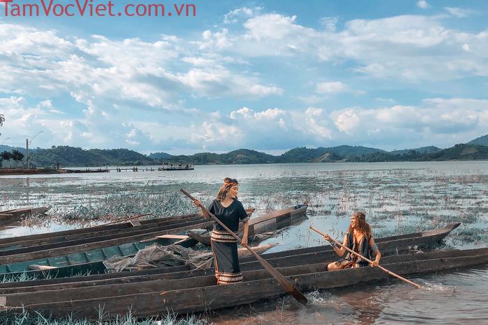 Buôn Jun – Ngôi làng cổ bình yên ở Đắk Lắk | Viet Fun Travel