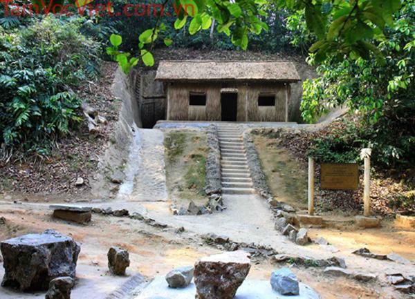 Giá vé tham quan khu di tích sở chỉ huy chiến dịch Mường Phăng - Tour.Pro.Vn