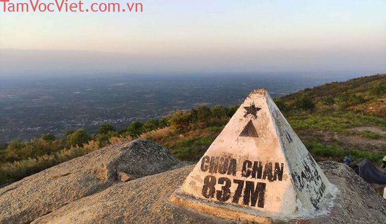 Cẩm nang du lịch Núi Chứa Chan (Gia Lào) - Nóc nhà Đồng Nai