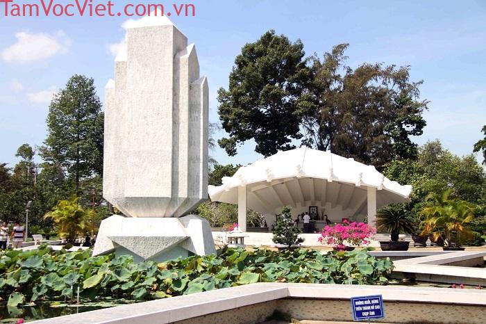 Khu di tích cụ phó bảng Nguyễn Sinh Sắc