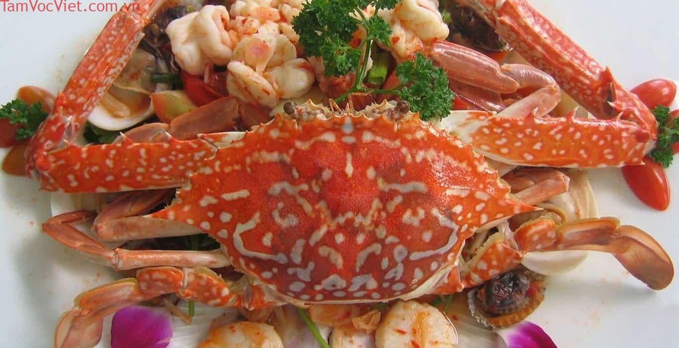 Ghẹ Hàm Ninh Phú Quốc: Đặc sản đảo ngọc đậm đà hương vị biển cả – VinWonders