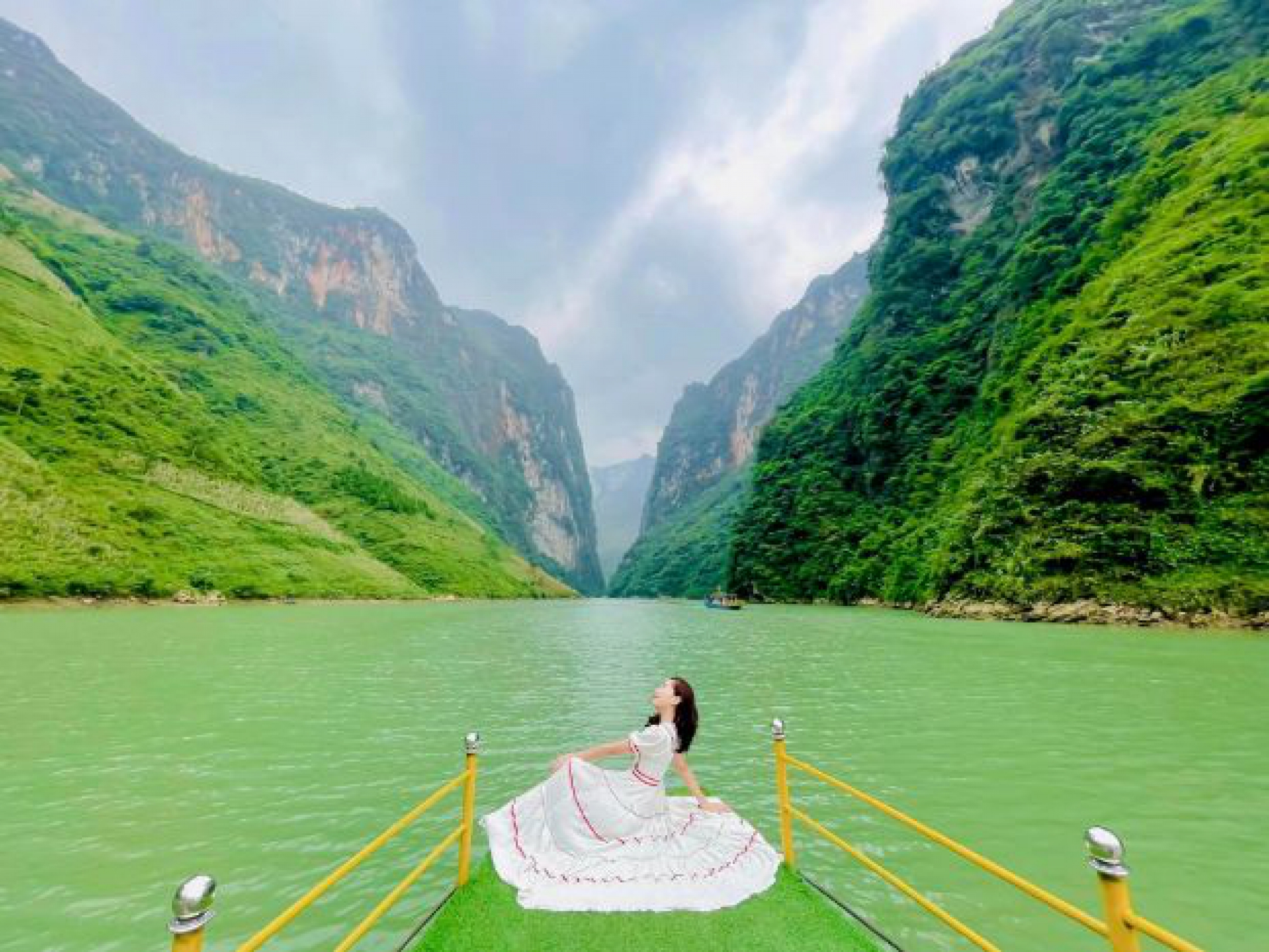 Khám phá hành trình Hà Nội - Hà Giang - Cột cờ Lũng Cú - Sông Nho Quế 2N3Đ