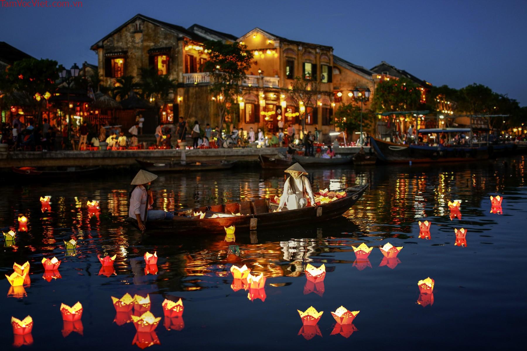 Explore Amazing Things for One Day in Hoi An Ancient Town