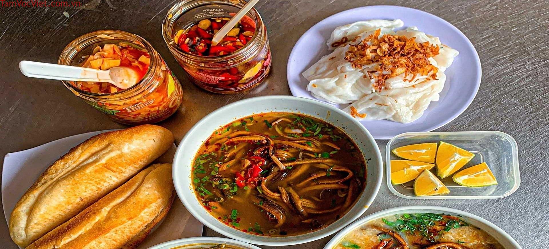 Súp lươn Nghệ An: Cách nấu & Top 9 quán ngon phải thử – VinWonders