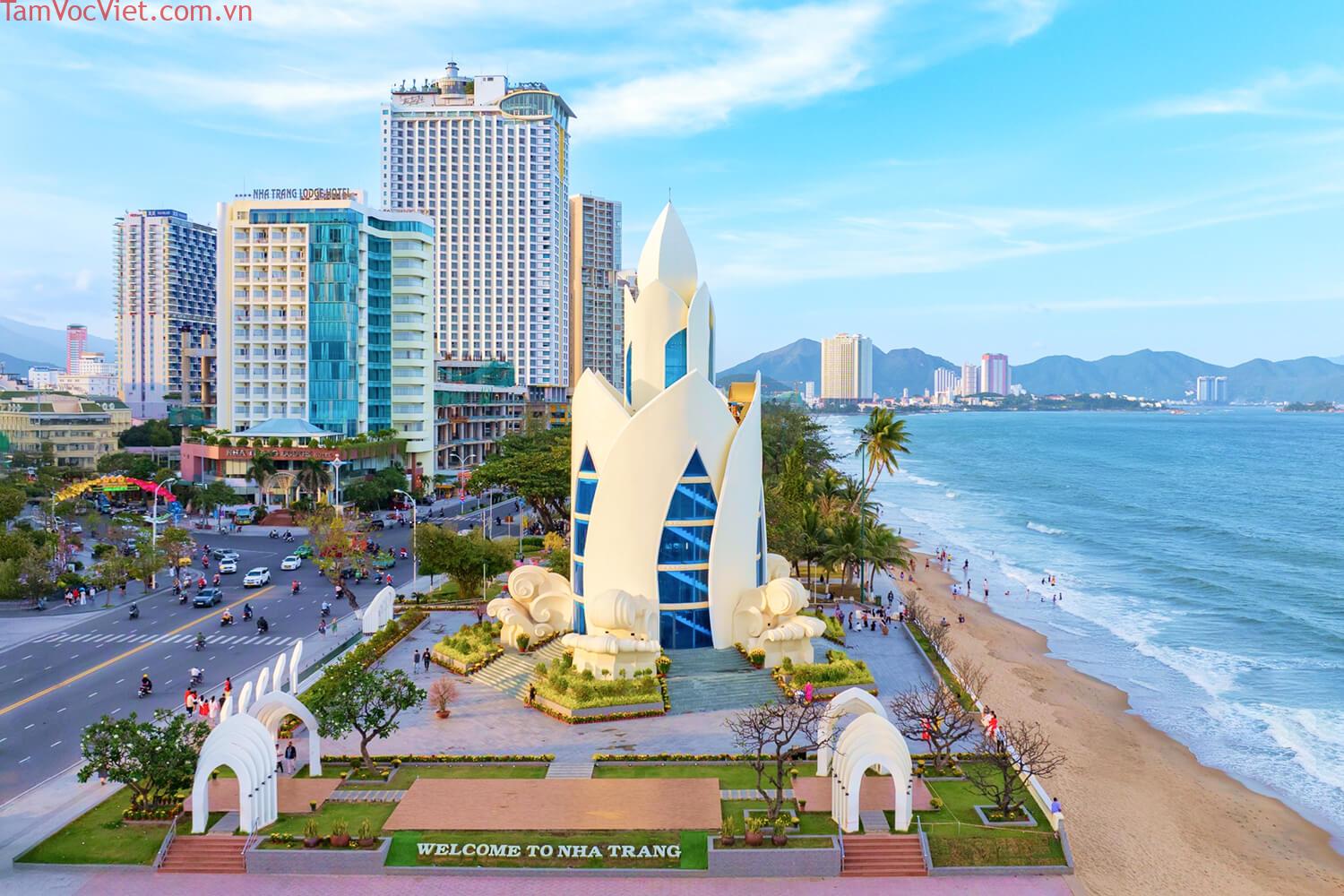 Điểm Danh 10+ Quán Ăn Ngon Nha Trang. Cập nhật 09/2025