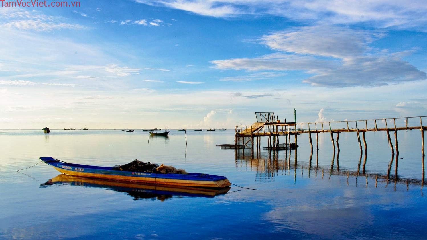 Review làng chài Hàm Ninh Phú Quốc có gì ăn, chơi ĐẦY ĐỦ – VinWonders