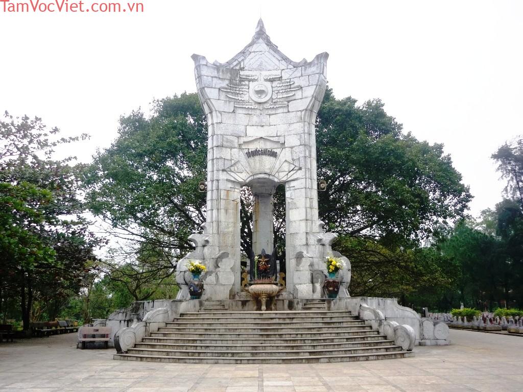 Nghĩa Trang Liệt Sĩ Trường Sơn Quảng Trị