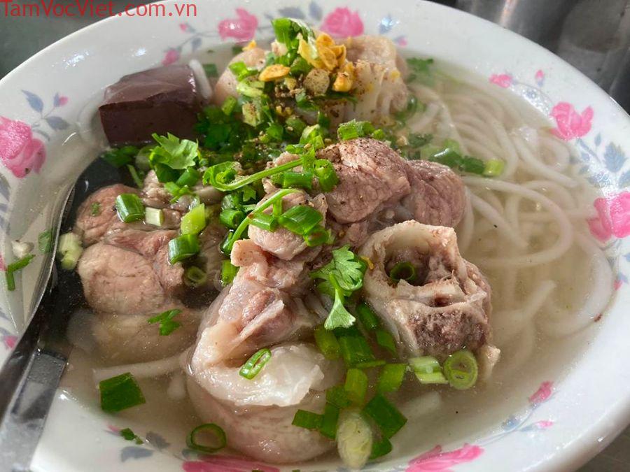 7 quán bánh canh Trảng Bàng ở Tây Ninh ngon có tiếng 3