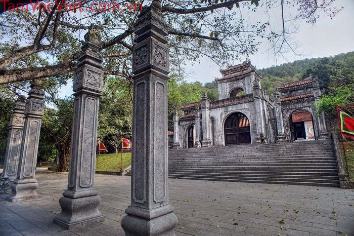 Đền Bà Triệu Thanh Hóa – 2000 năm linh thiêng, cổ kính