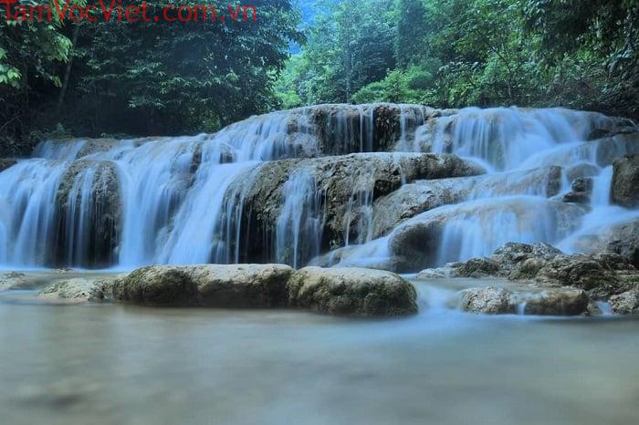 Thác Hiêu Pù Luông: Khám phá vẻ đẹp hoang sơ giữa đại ngàn