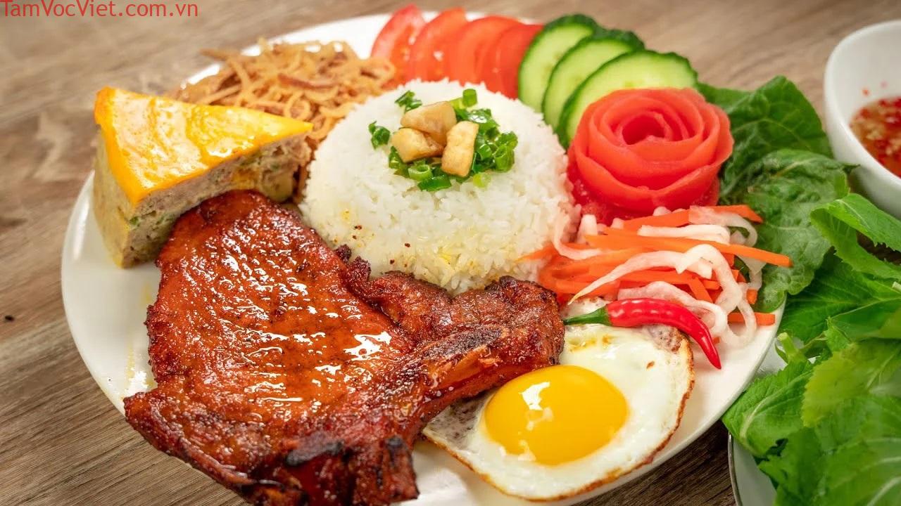 Cơm tấm Sài Gòn: 20 quán ngon hút khách và cách làm chuẩn vị – VinWonders