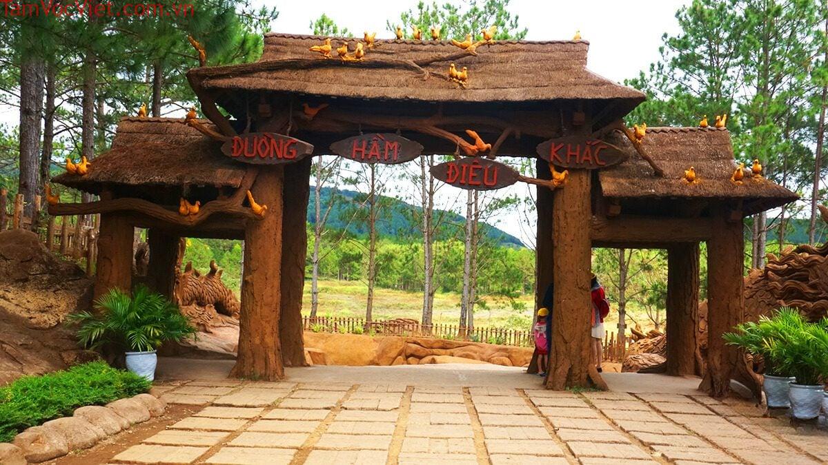 Đường Hầm Điêu Khắc Đà Lạt có gì? Khám phá A-Z mới nhất