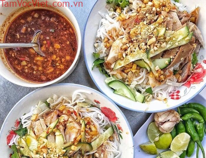Bún mắm nêm Đà Nẵng ở đâu ngon? Top 7 quán không thể bỏ qua
