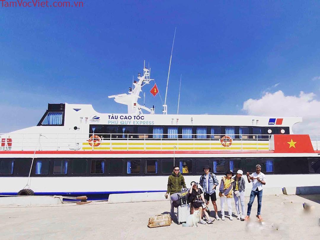 Cảng Phan Thiết đi Phú Quý - Từ Phan Thiết ra Phú Quý bao nhiêu hải lý?