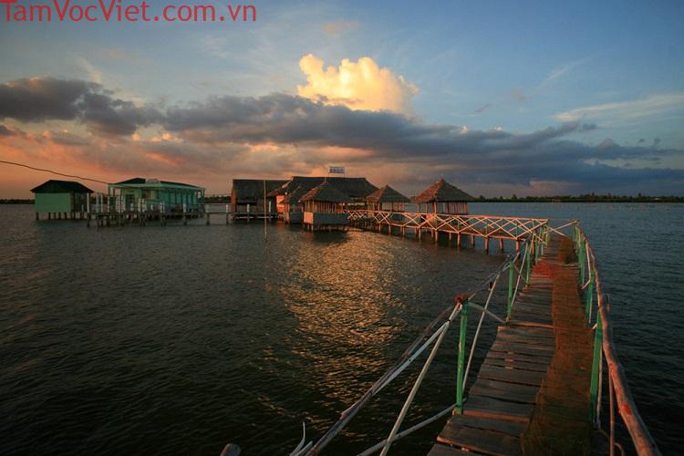 Đến đầm Thị Tường có gì chơi? Du khách đã biết chưa | Viet Fun Travel