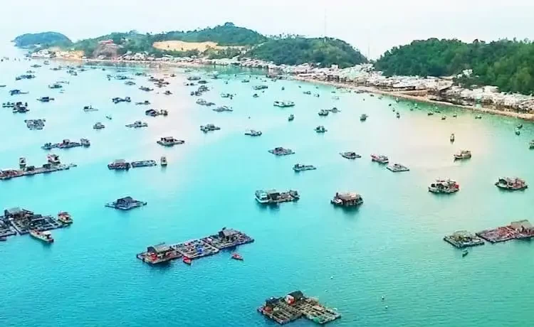 Hòn Ngang - Du lịch Nam Du ®Hitour