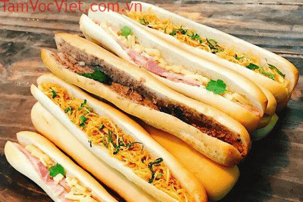 Cách Làm Bánh Mì Que Cay Hải Phòng Ngon “Bá Cháy”