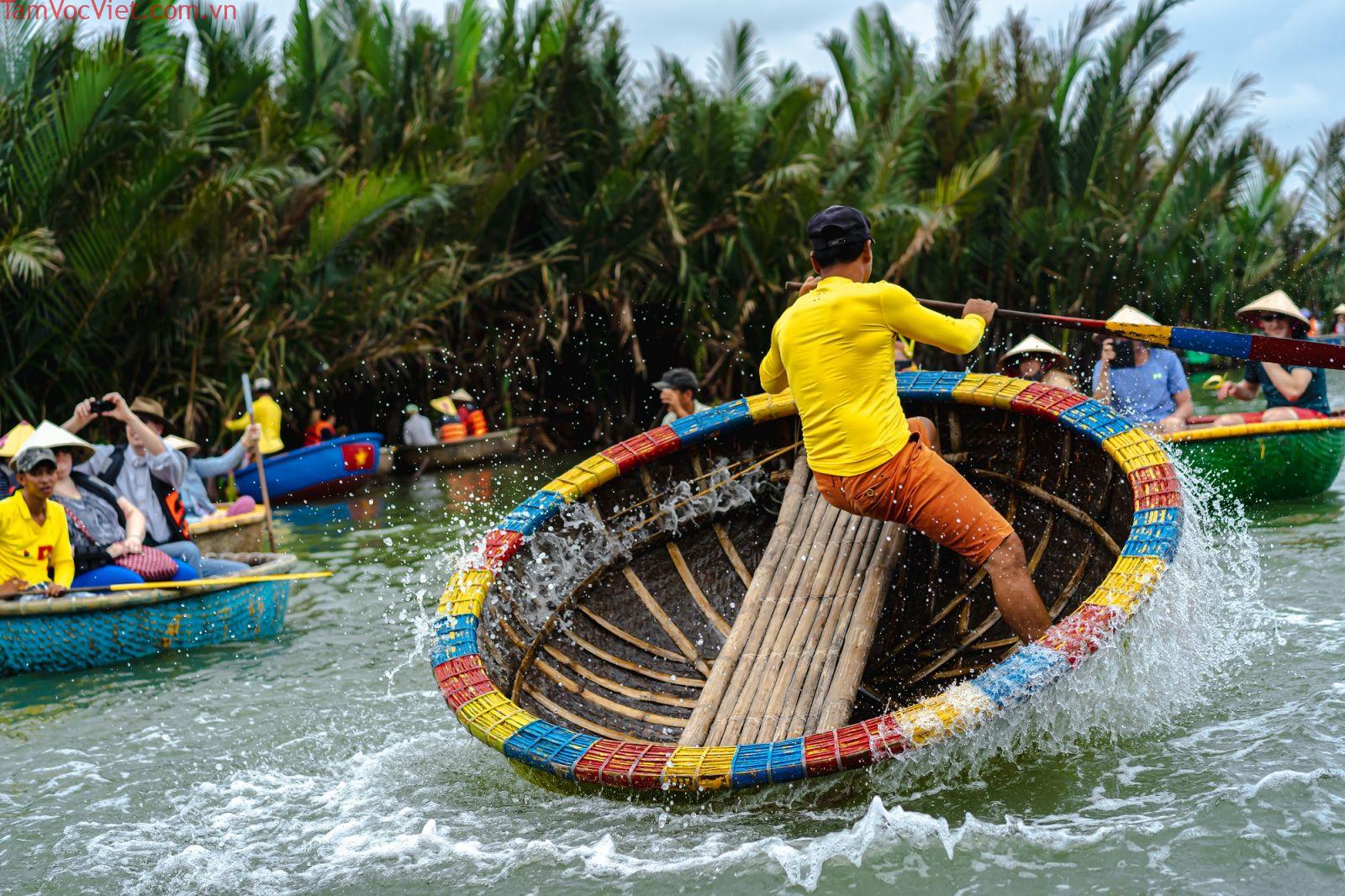 TOUR RỪNG DỪA BẢY MẪU – PHỐ CỔ HỘI AN - Viet Nam TravelMART