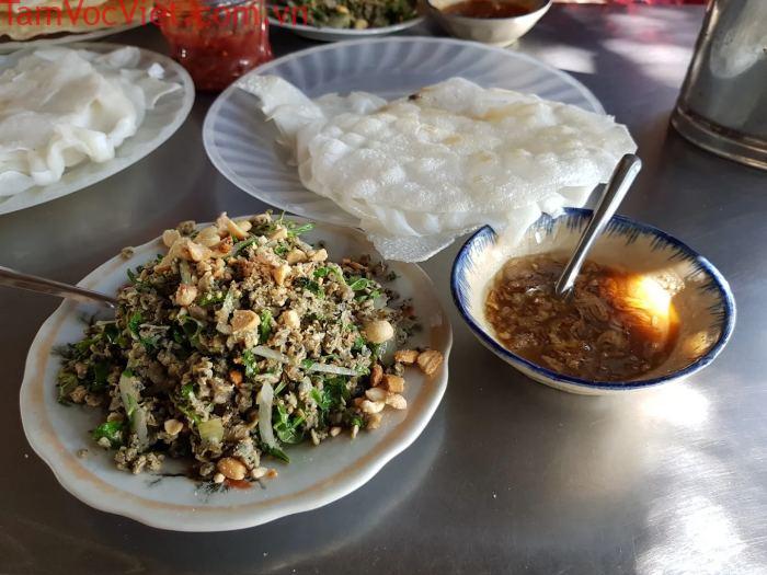 Bánh đập hến xào Hội An - Đặc sản dân dã đậm vị quê
