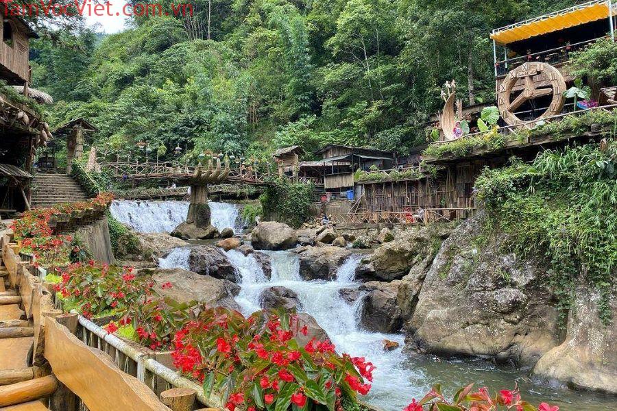 Ghé thăm bản Cát Cát – ngôi làng cổ đẹp nhất vùng Tây Bắc